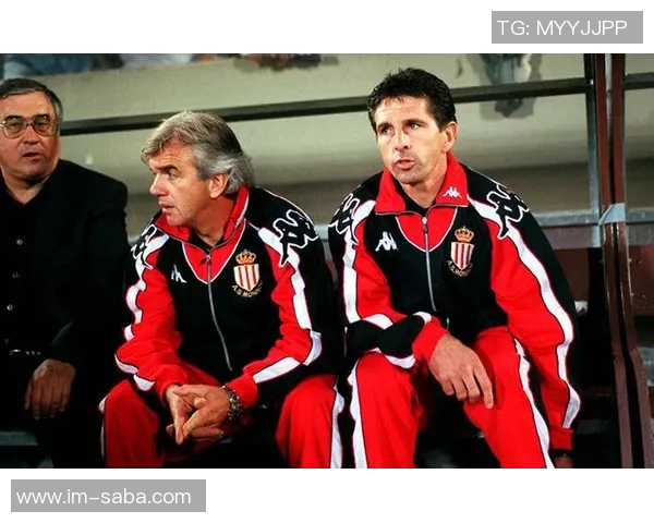 尼斯足球俱乐部宣布主教练海斯离任新帅克劳德普埃尔接任至赛季结束 尼斯足球俱乐部宣布主教练海斯离任新帅克劳德普埃尔接任至赛季结束